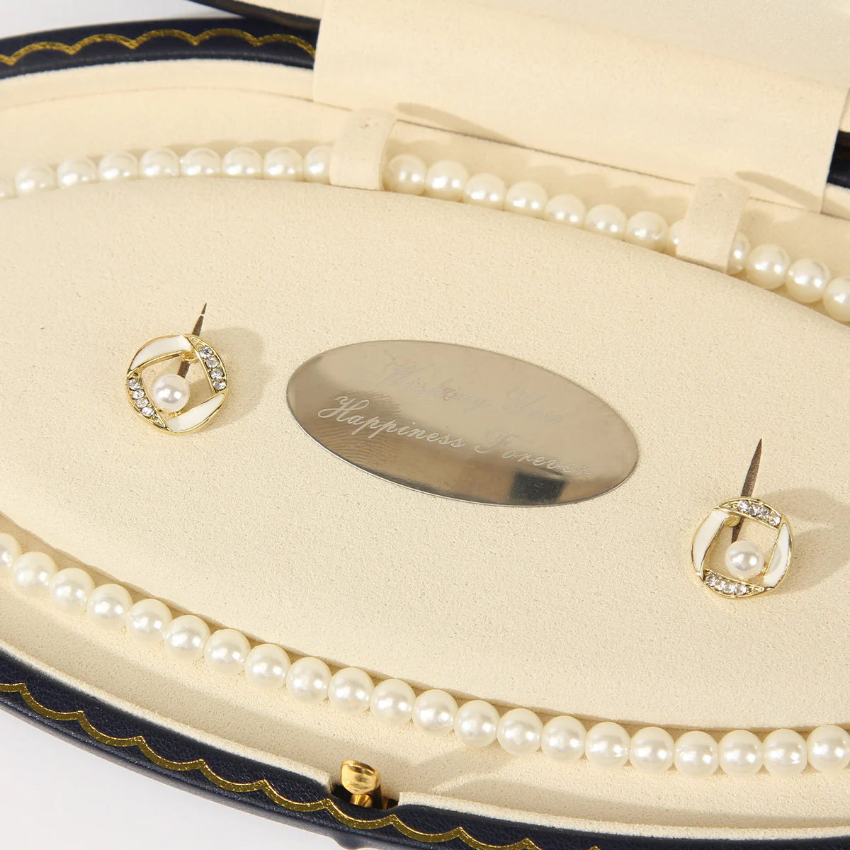 Handcrafted Leather Jewelry Packaging Solution