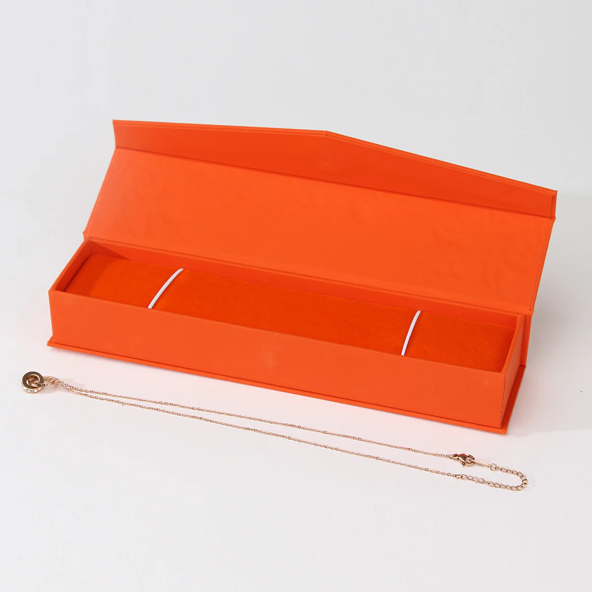 Elegant Rose Gold Necklace Presentation Box