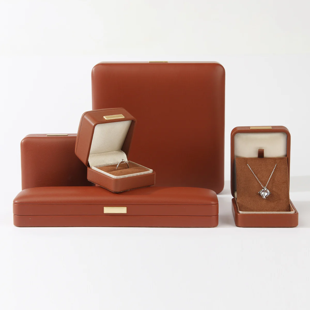 Fashionable Leather Jewelry Display Box