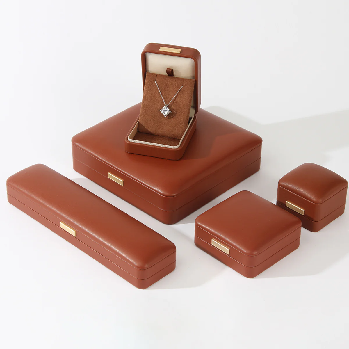 Fashionable Leather Jewelry Display Box