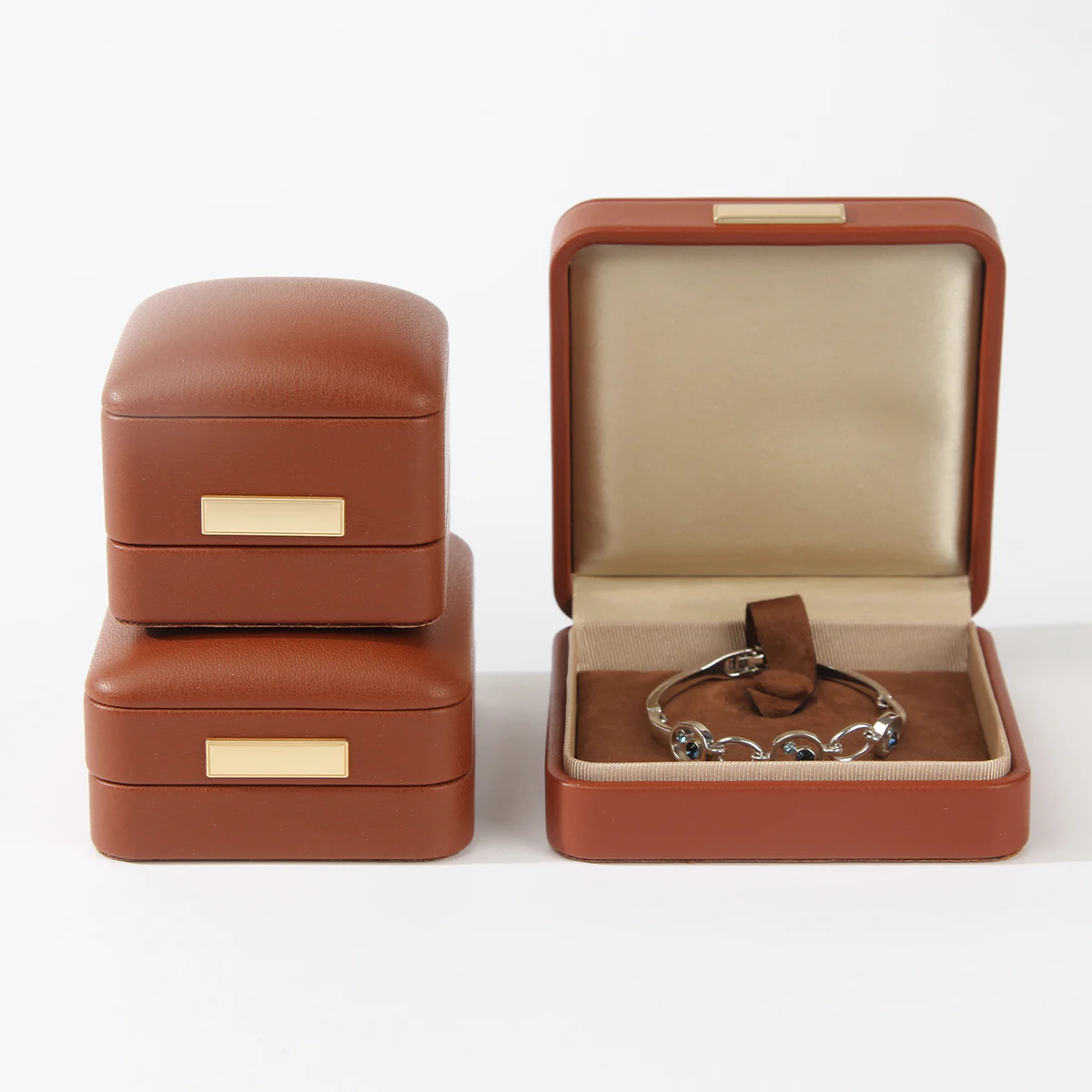 Fashionable Leather Jewelry Display Box